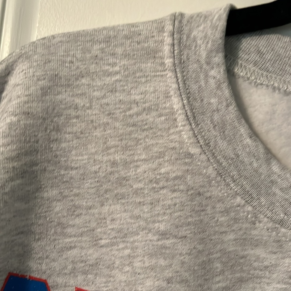 Altar’d State Greenwich Basketball Graphic Grey Sweatshirt Sz L/XL - Picture 7 of 9